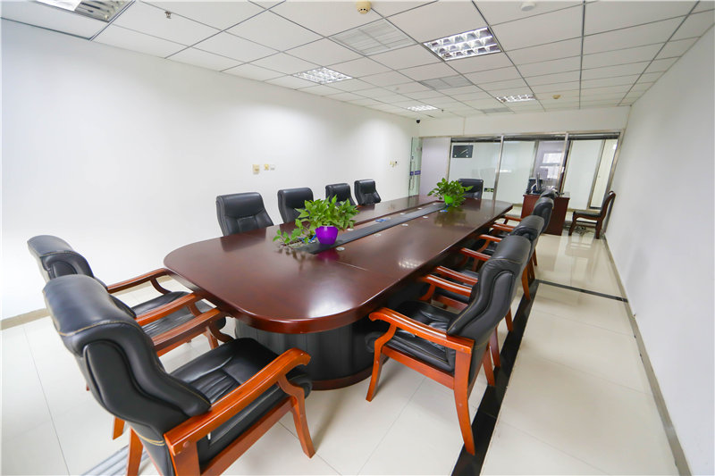 （25）談判室內景.jpg